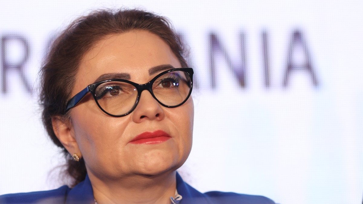 Cristina Trăilă (PNL) a devenit inculpată în dosarul lui Fănel Bogos. Ea este fostul secretar general adjunct al premierului Bolojan
