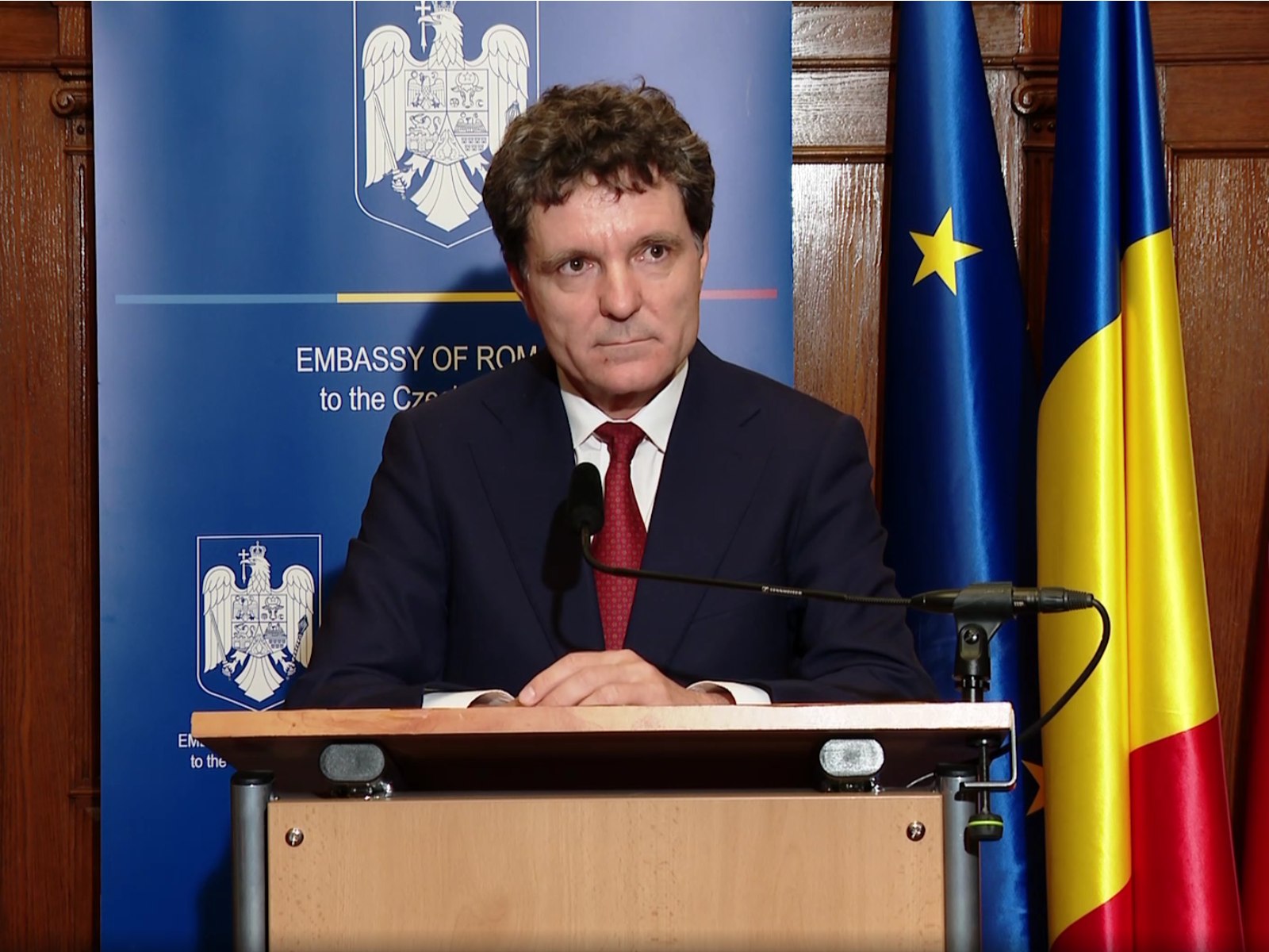 Nicușor Dan încearcă să oprească apropierea PSD de AUR. Ce miză are mesajul președintelui